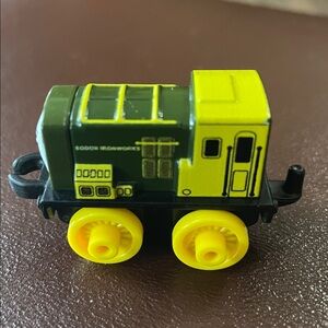 Thomas & Friends Ironworks Bert Diecast 2" Mini Train Gullane 2014